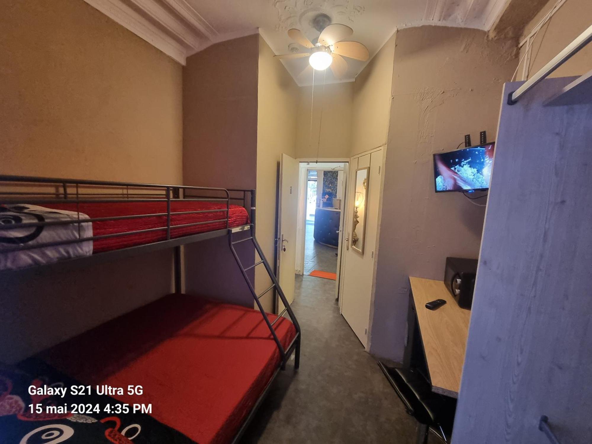 Hotel Des Allees Marseille Bilik gambar