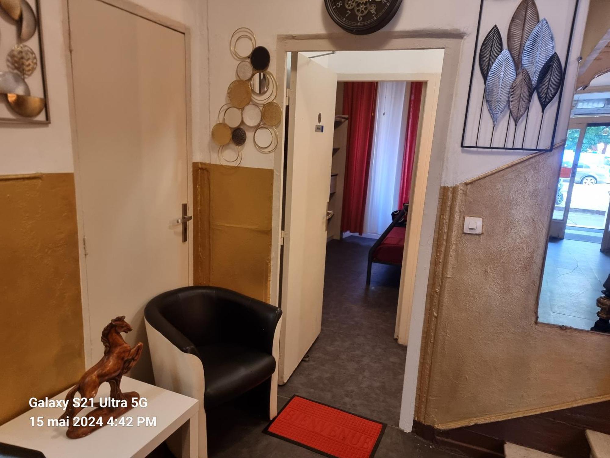 Hotel Des Allees Marseille Bilik gambar