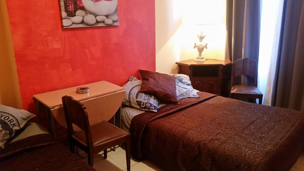Hotel Des Allees Marseille Bilik gambar