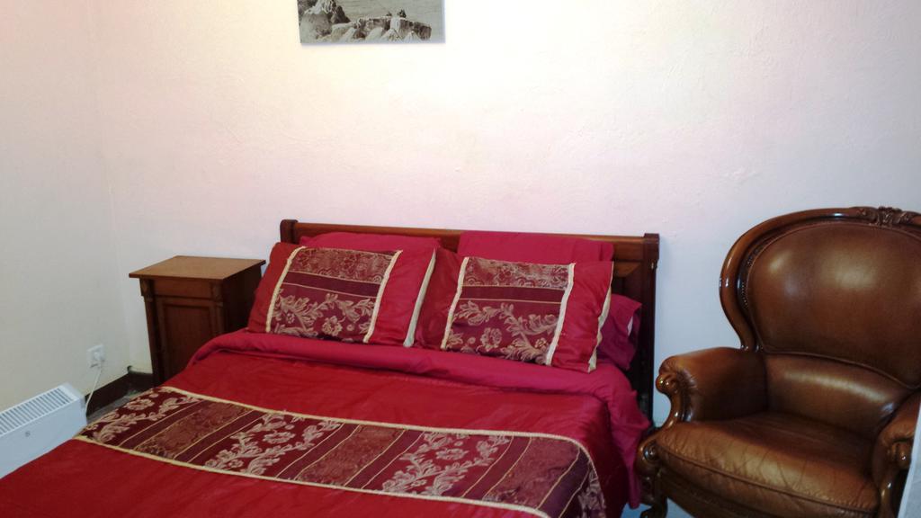 Hotel Des Allees Marseille Bilik gambar